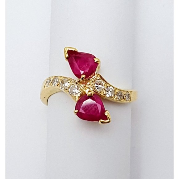 Unique 14K Karat Solid Yellow Gold Designer Pear Cut Ruby & Diamond Ring